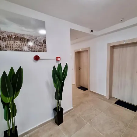 Family & Parking صوفيا